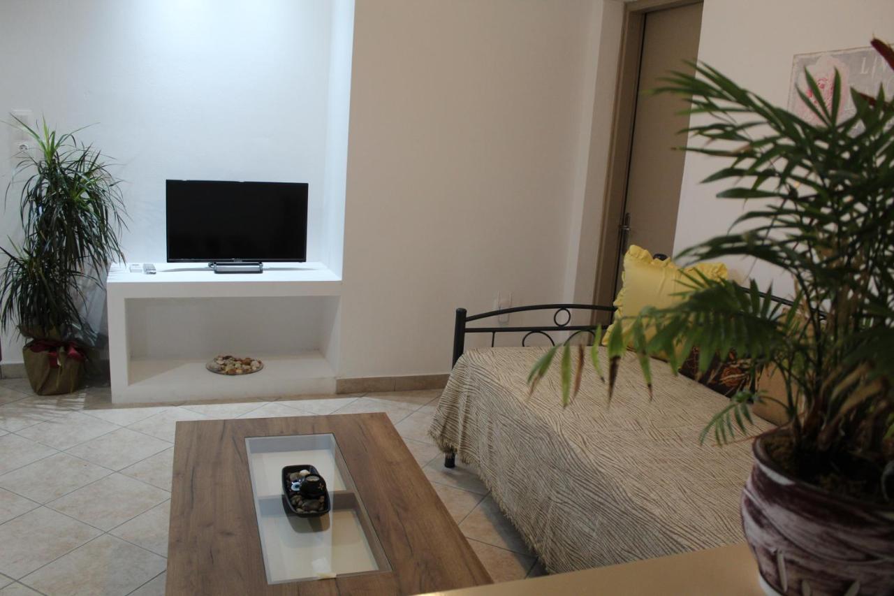 Vakis Apartments 5 Romanon Luaran gambar